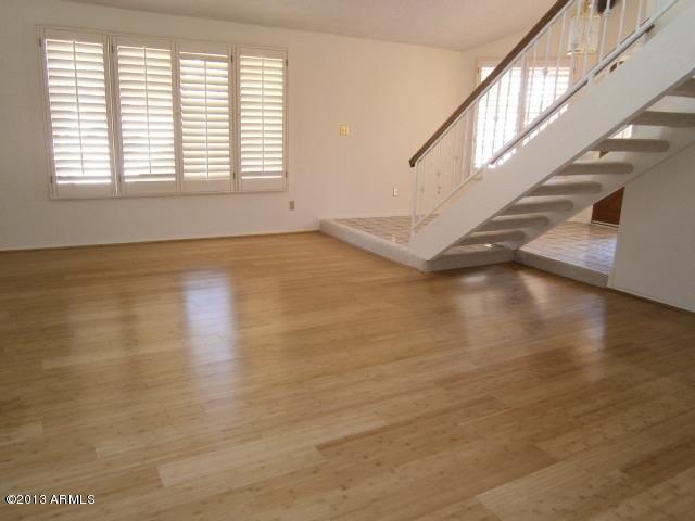 4556 East Corral Road Phoenix, AZ 85044 - Photo 6 of 37 Living area