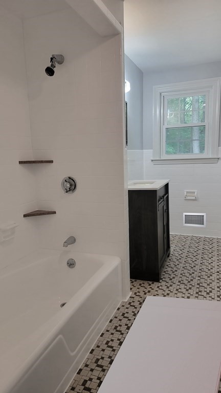 25 Ridley Road Dedham, MA 02026 - Photo 8 of 15 Gallery Image 8