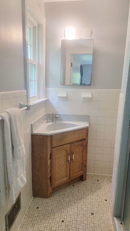 25 Ridley Road Dedham, MA 02026 - Photo 10 of 15 Gallery Image 10