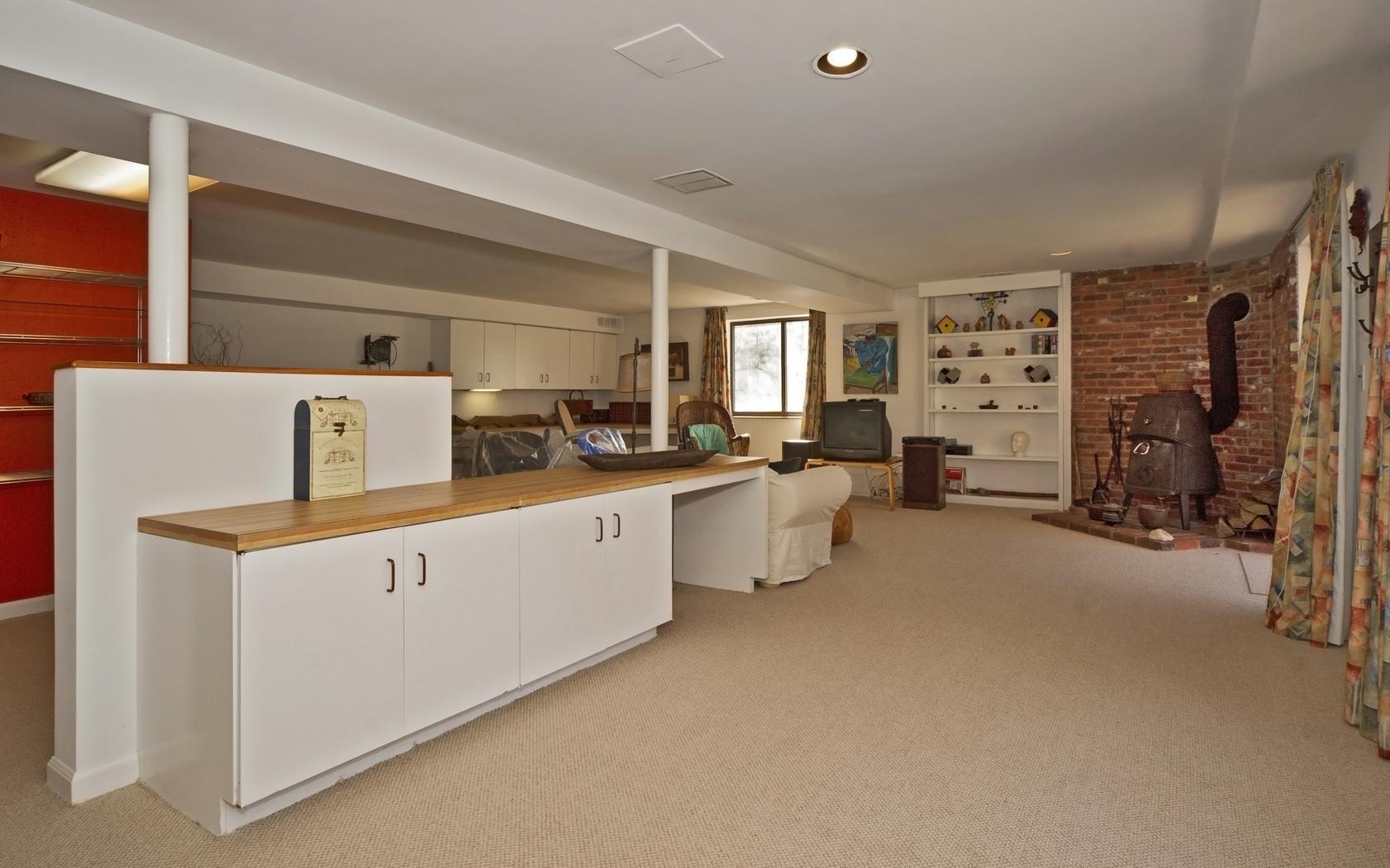 25 Timber Top Trail Wilton, CT 06897 - Photo 16 of 25 a kitchen with refrigerator and window