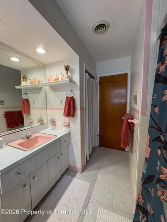 $239,900 | 200 Sand Street, Dunmore, PA 18510