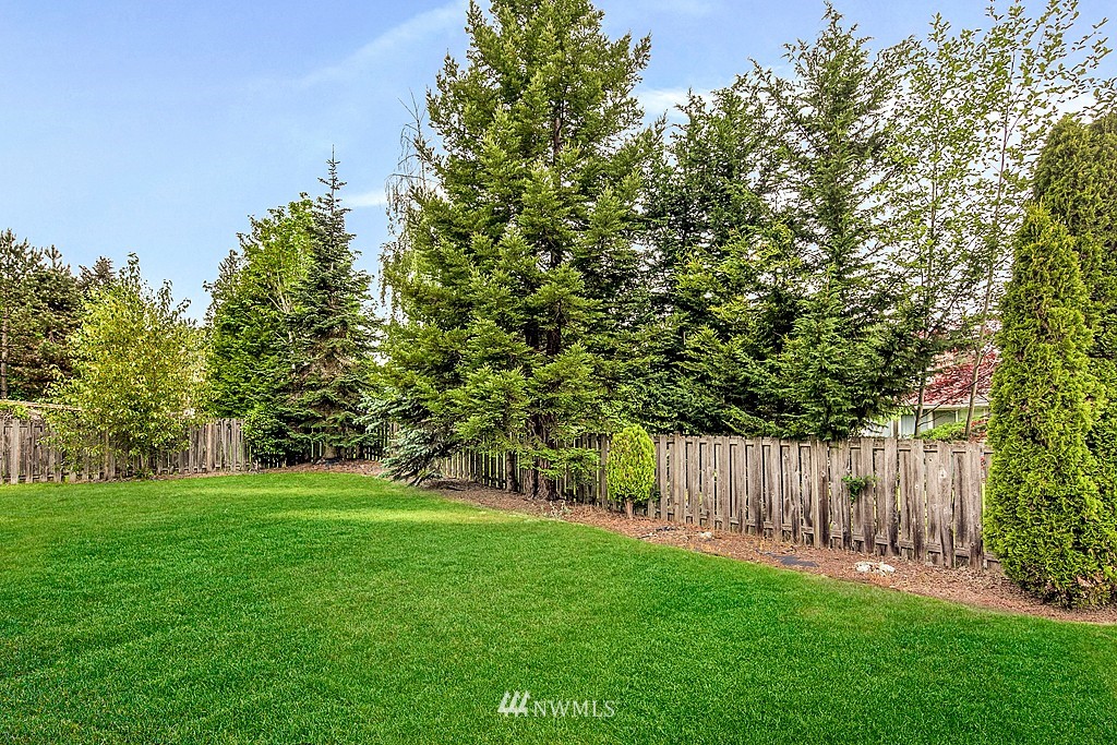 623 Harvest Road Bothell, WA 98012 - Photo 11 of 11 a view of a back yard