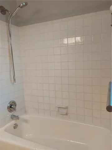 $1,900 | 203 6th Street, Chalmette, LA 70043