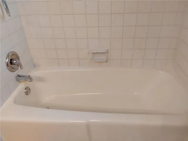 $1,900 | 203 6th Street, Chalmette, LA 70043