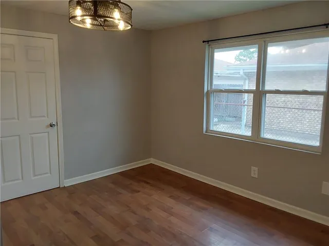 $1,900 | 203 6th Street, Chalmette, LA 70043