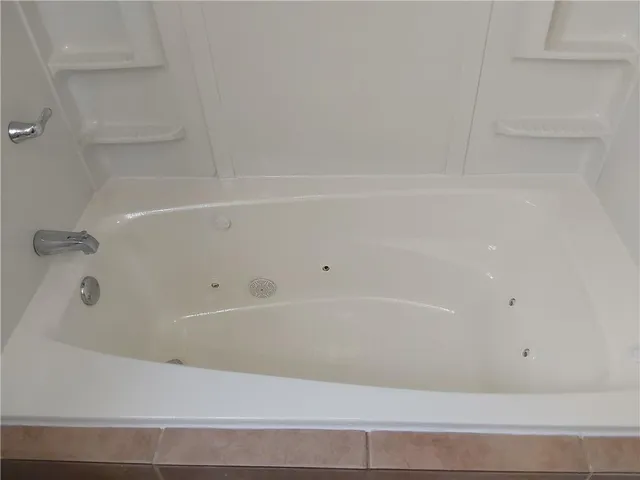 $1,900 | 203 6th Street, Chalmette, LA 70043