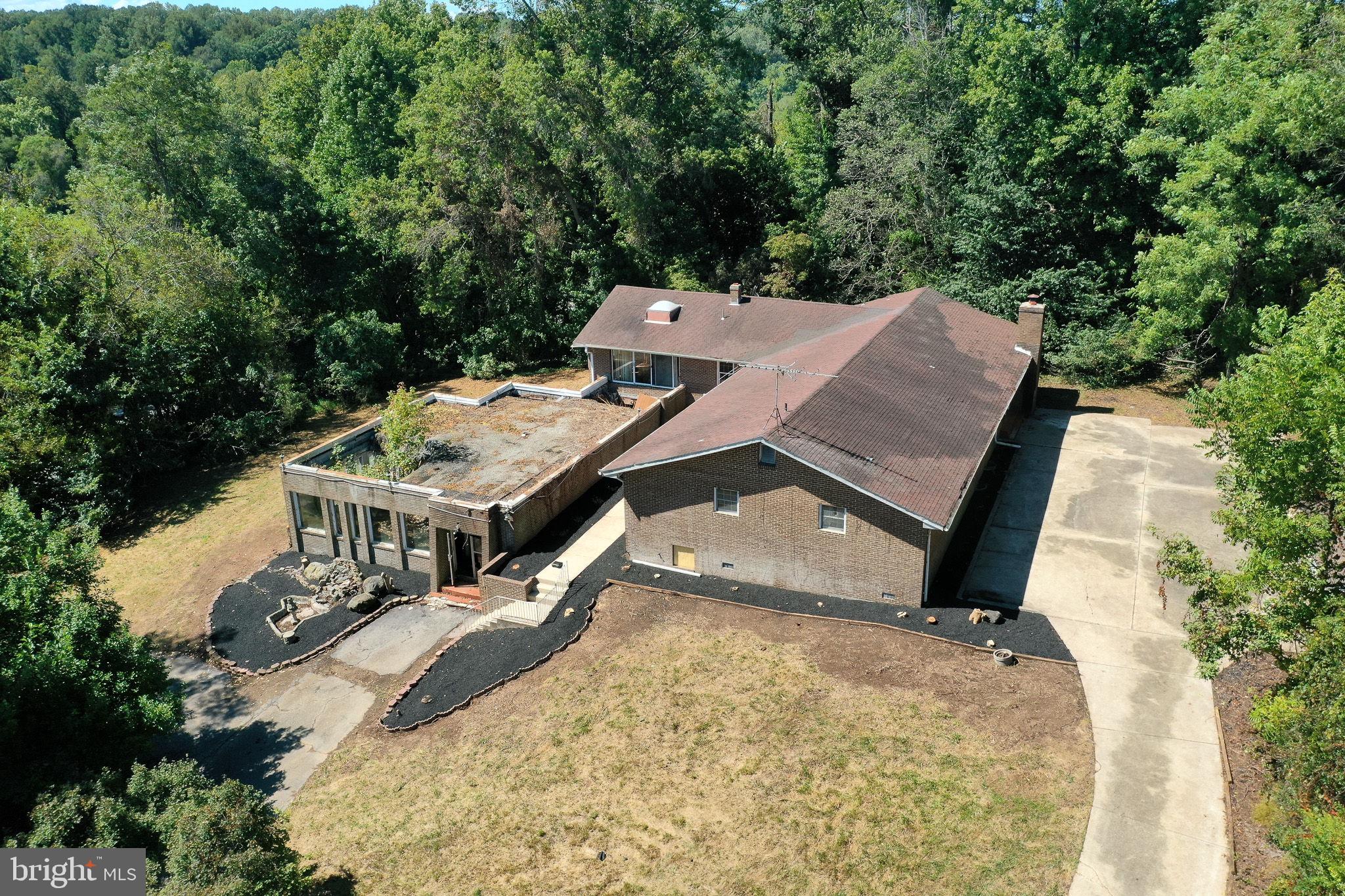 8802 Port Tobacco Road La Plata, MD 20646 - Photo 56 of 57 September 2025 - Before Roof Replacement/Removal