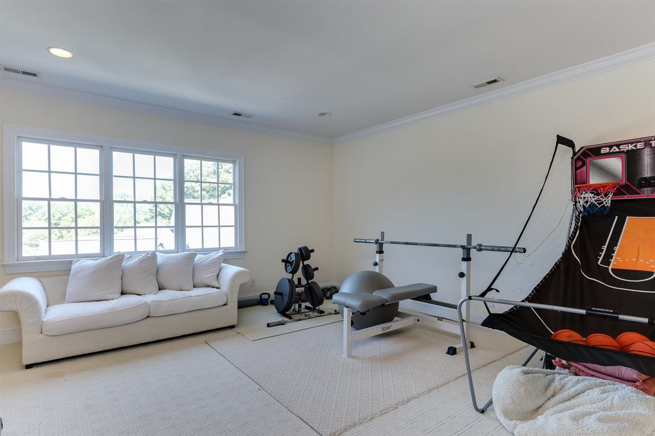 3300 Darien Drive Raleigh, NC 27607 - Photo 27 of 30 Photo 27