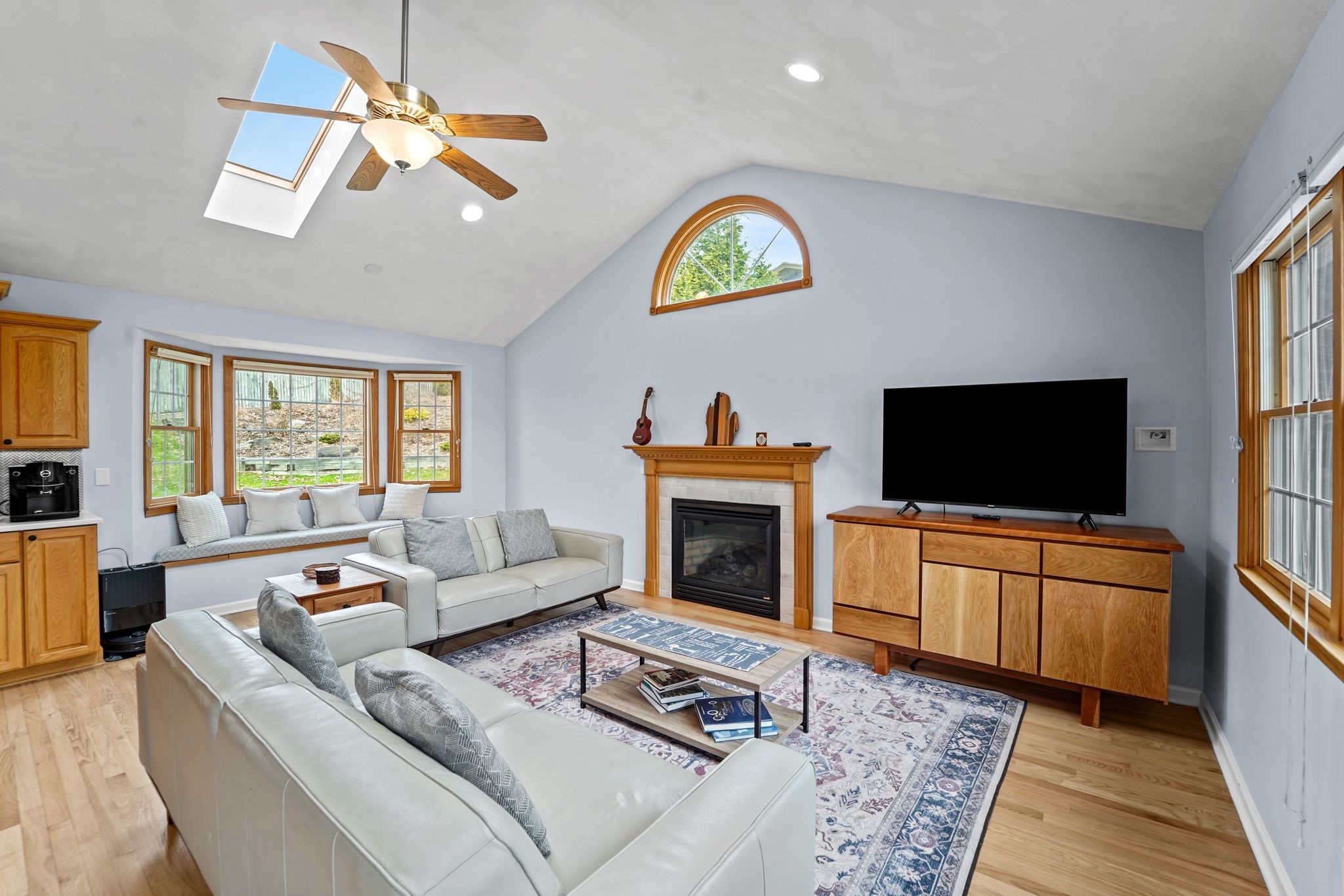 3719 Country Club Road Endicott, NY 13760 - Photo 15 of 48