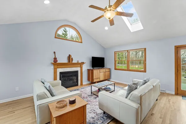 $459,900 | 3719 Country Club Road, Endicott, NY 13760