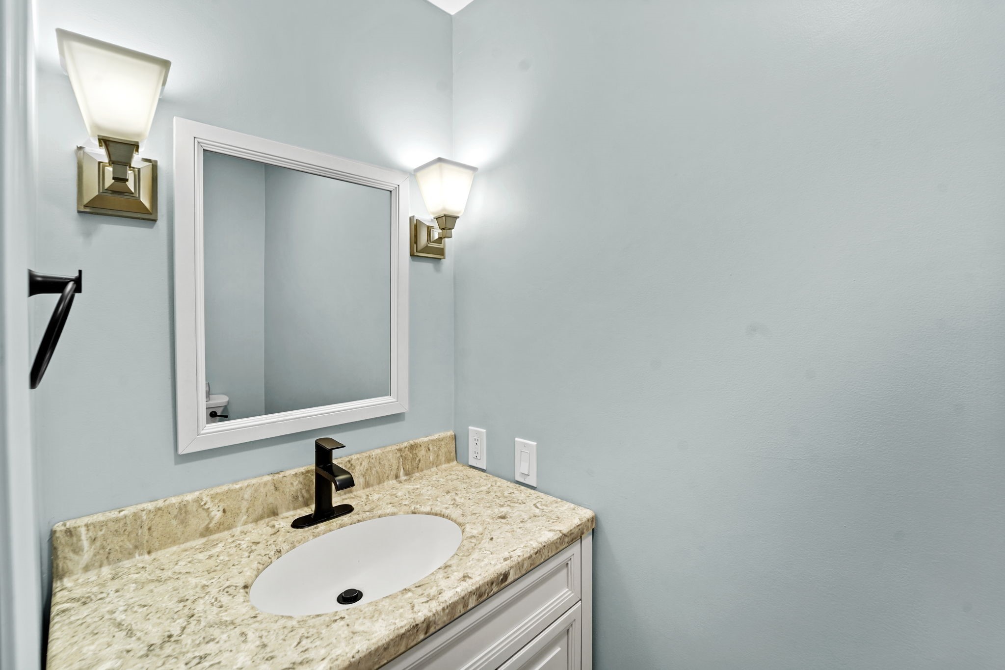 3719 Country Club Road Endicott, NY 13760 - Photo 21 of 48