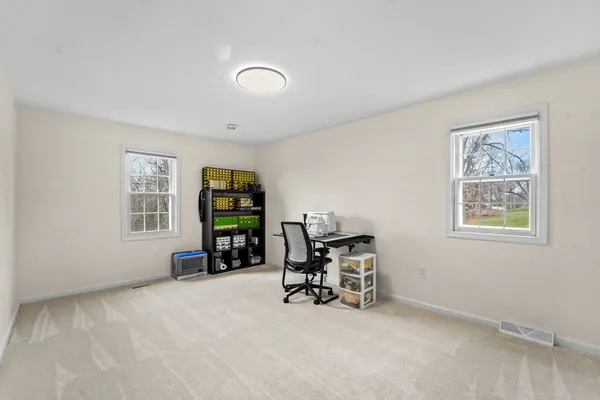 $459,900 | 3719 Country Club Road, Endicott, NY 13760