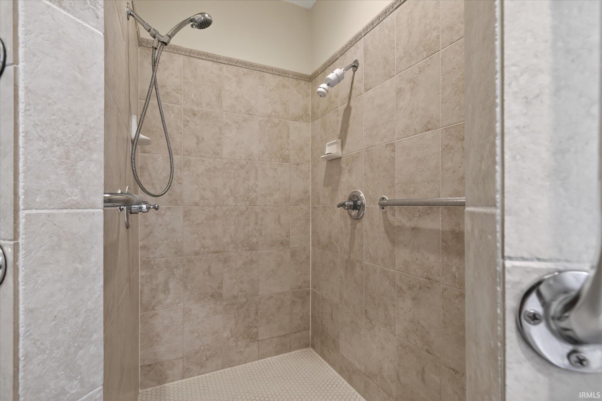 491 East Chambers Pike Bloomington, IN 47404 - Photo 15 of 36