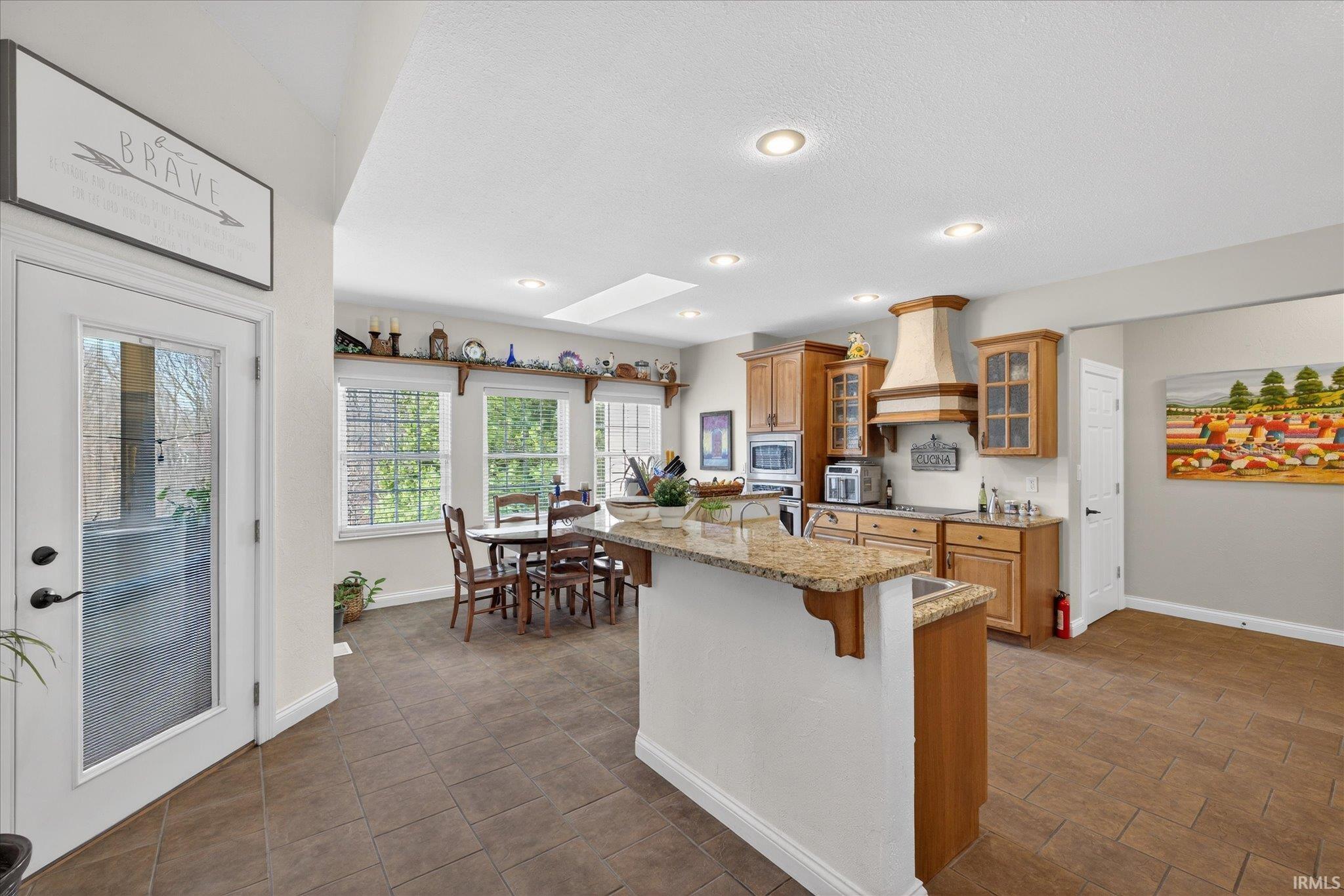 491 East Chambers Pike Bloomington, IN 47404 - Photo 8 of 36