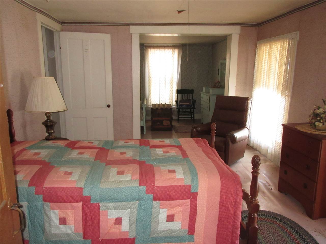 85 Ross Street West Rutland, VT 05777 - Photo 7 of 13