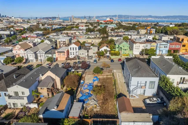$360,600 | 1531 Jerrold Avenue, San Francisco, CA 94124