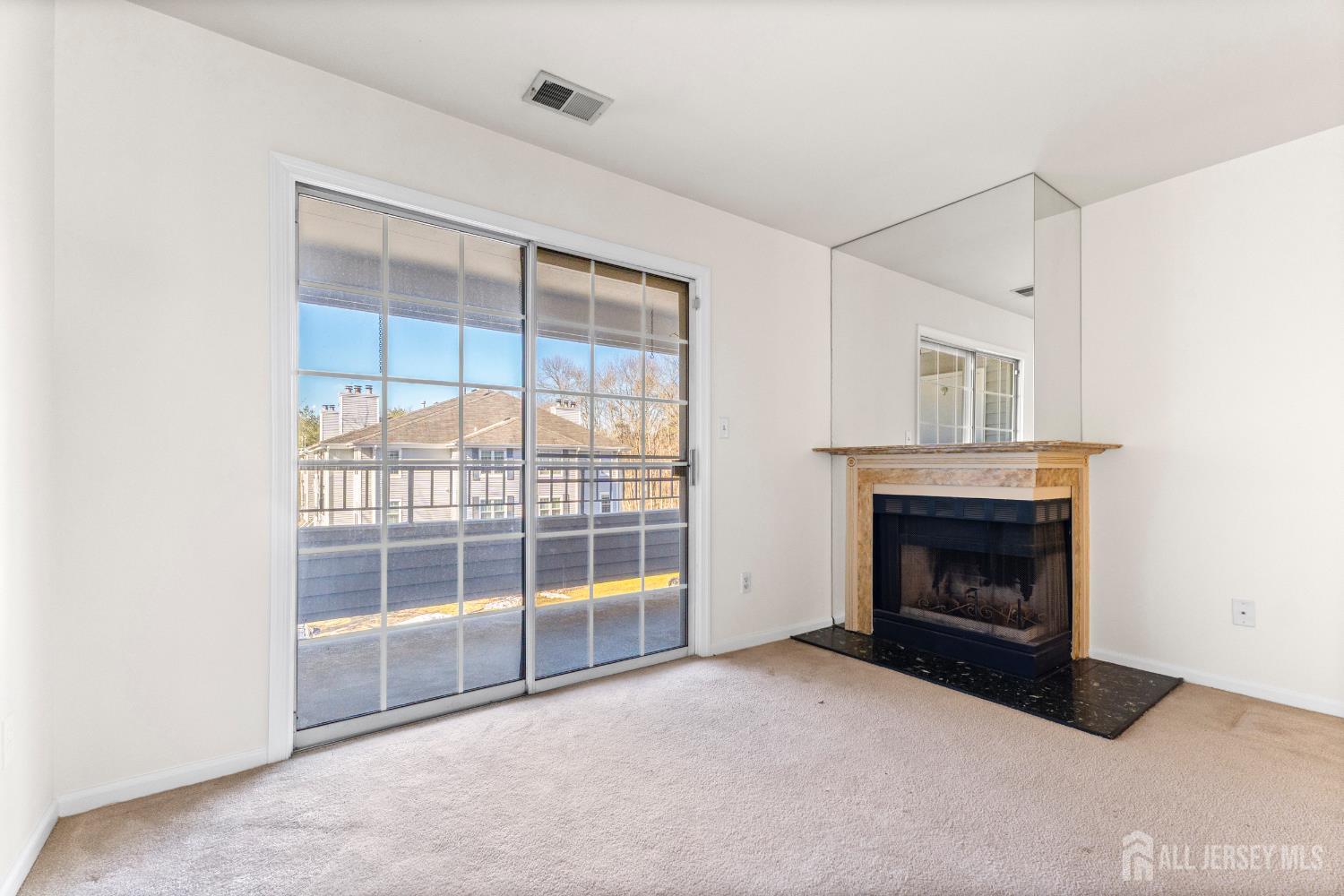 312 Raintree Court Helmetta, NJ 08828 - Photo 19 of 41