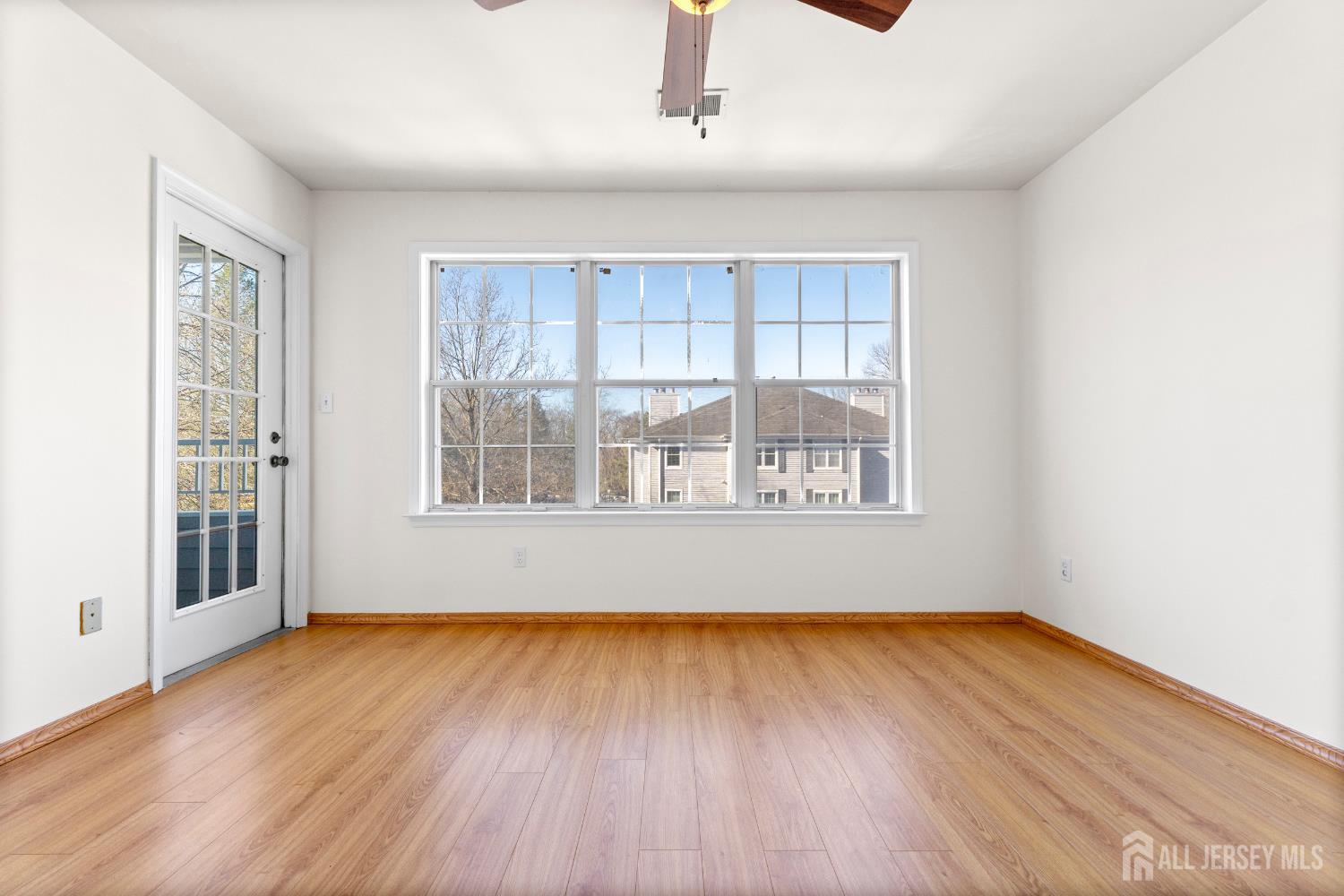 312 Raintree Court Helmetta, NJ 08828 - Photo 26 of 41