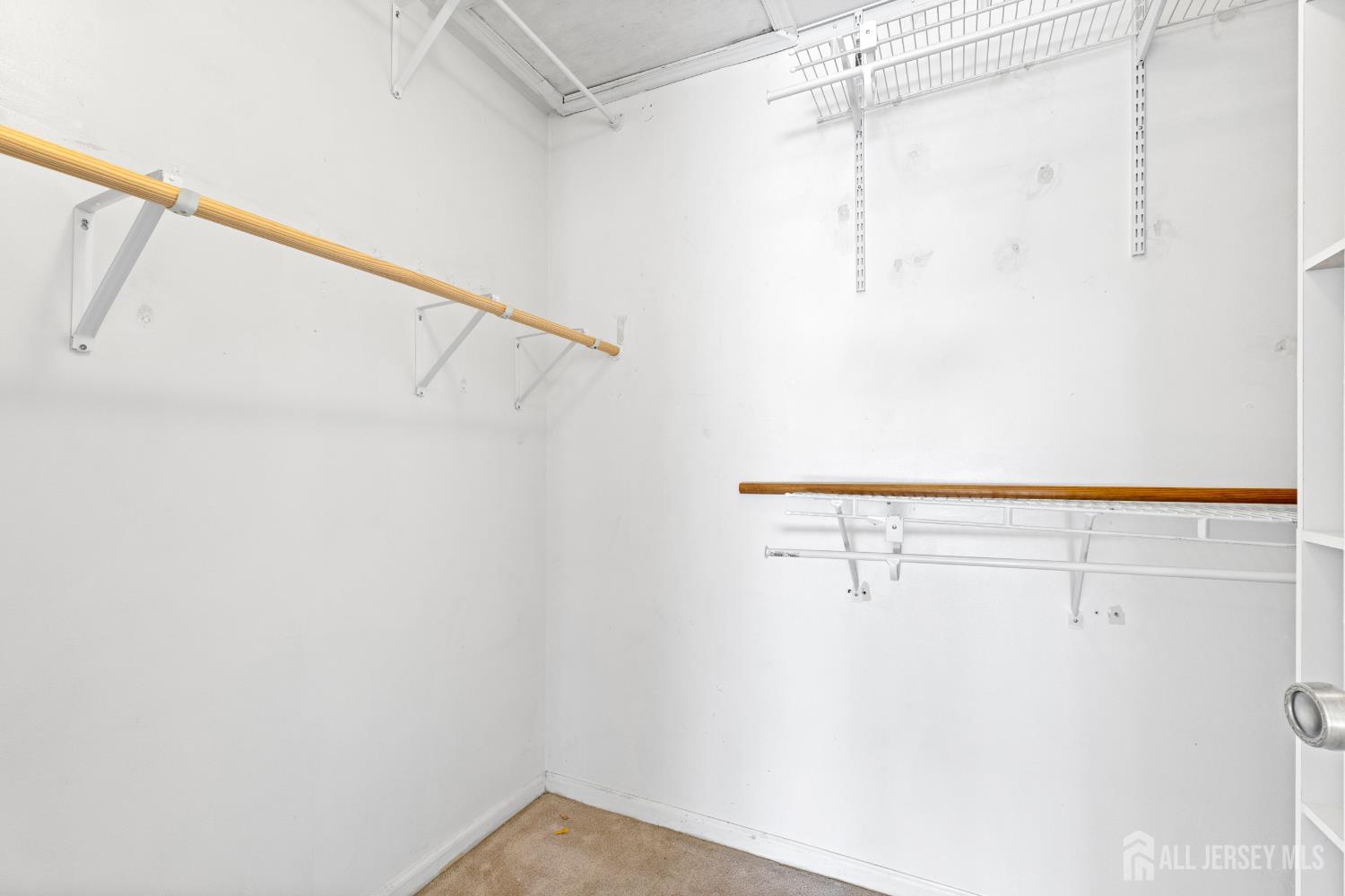 312 Raintree Court Helmetta, NJ 08828 - Photo 34 of 41