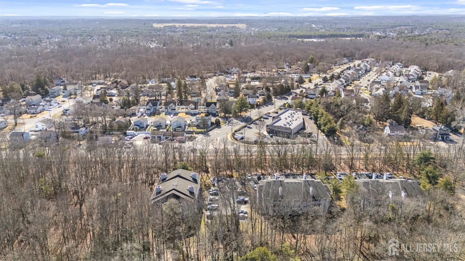 312 Raintree Court Helmetta, NJ 08828 - Photo 35 of 41