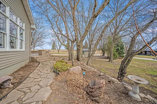 $425,000 | 805 Hengen Street, Fairmont, MN 56031