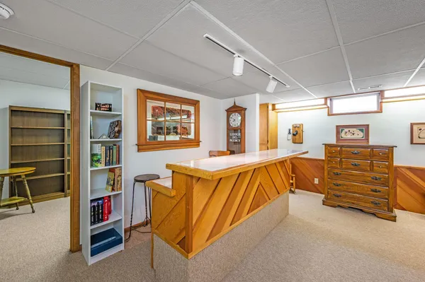 $425,000 | 805 Hengen Street, Fairmont, MN 56031
