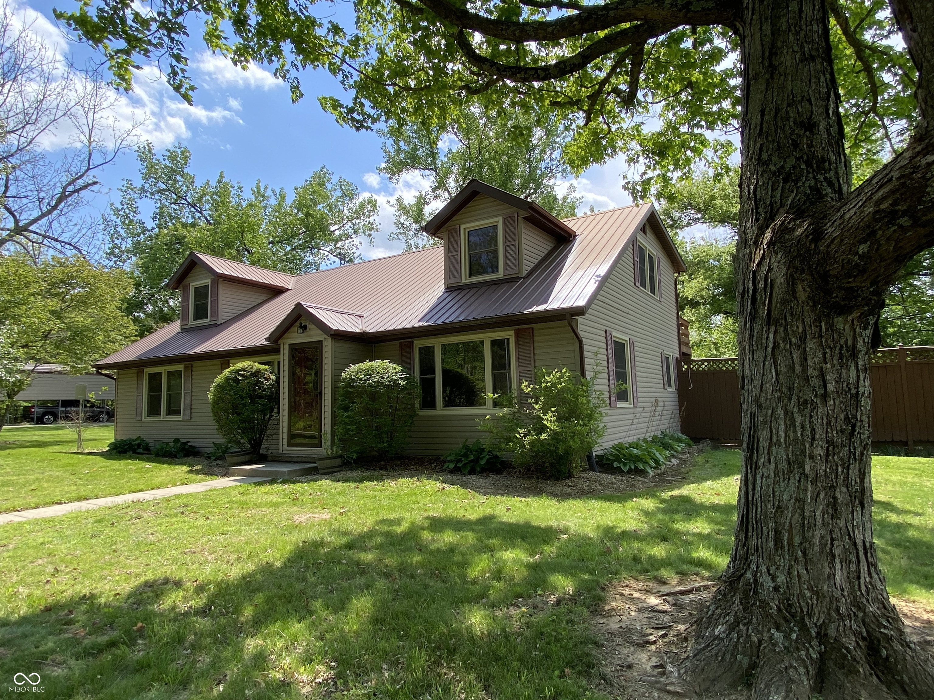 9677 West Reeves Road Spencer, IN 47460 - Photo 1 of 66