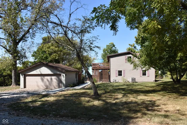 $390,000 | 9677 West Reeves Road, Spencer, IN 47460