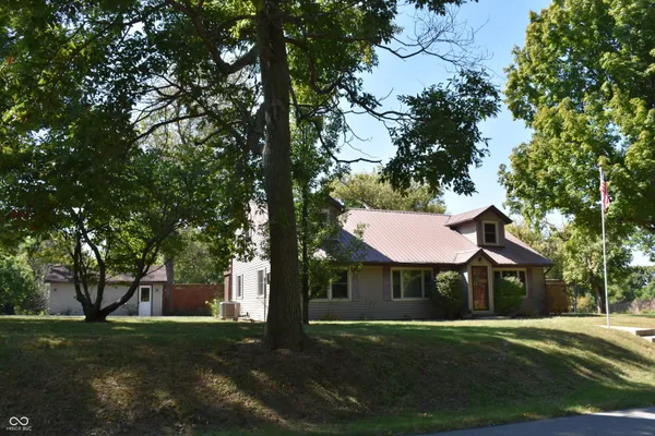 $379,000 | 9677 West Reeves Road, Spencer, IN 47460