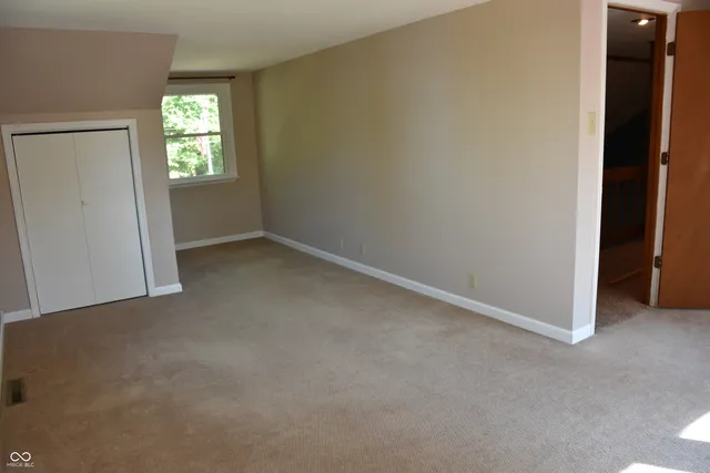 $390,000 | 9677 West Reeves Road, Spencer, IN 47460