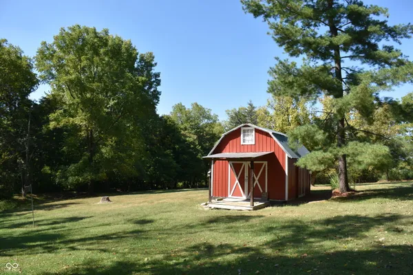 $379,000 | 9677 West Reeves Road, Spencer, IN 47460