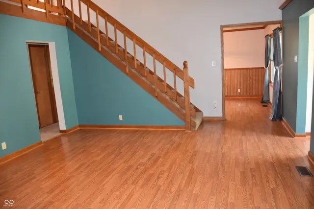 $390,000 | 9677 West Reeves Road, Spencer, IN 47460