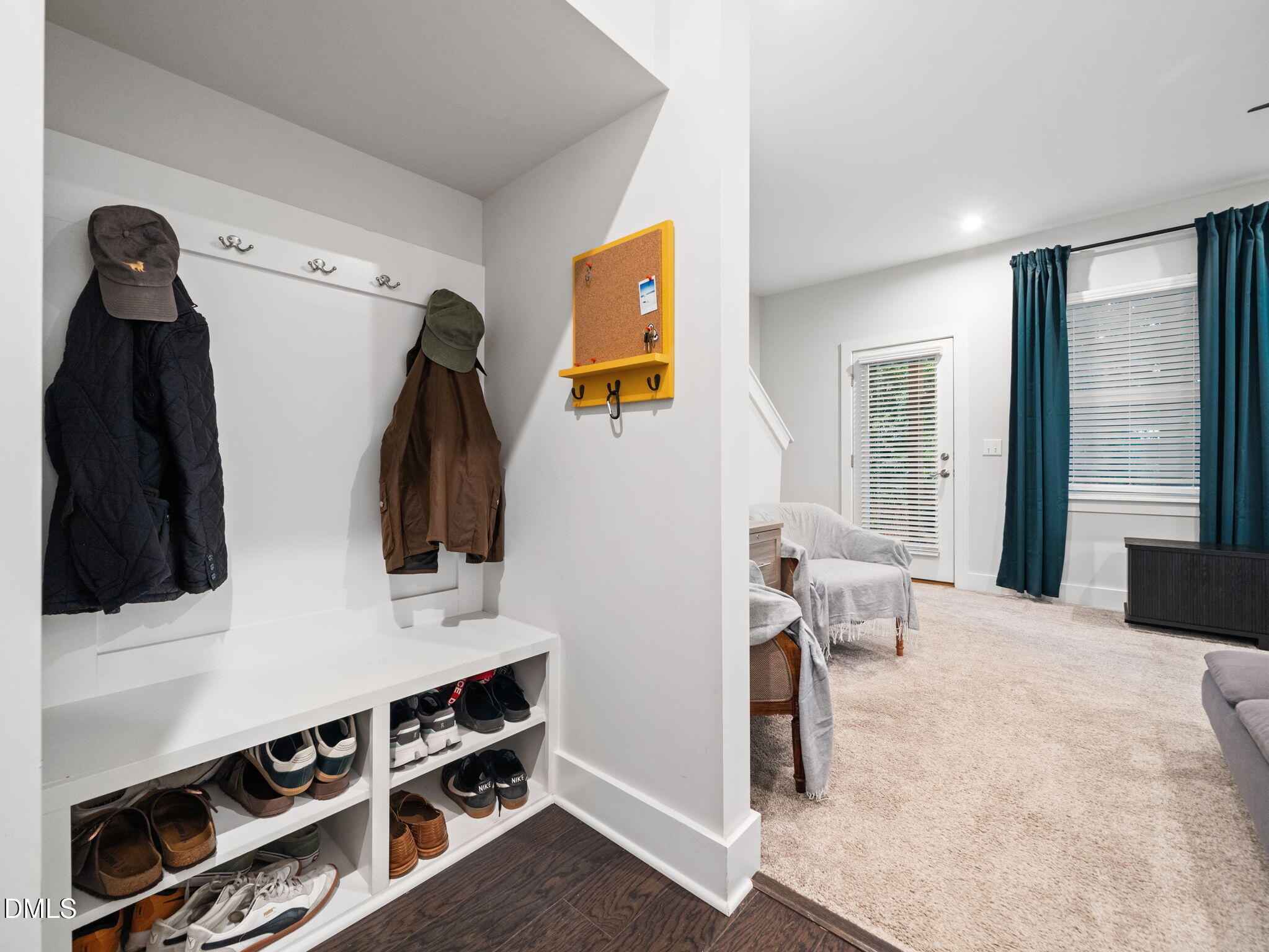 916 Waterside View Drive Raleigh, NC 27606 - Photo 12 of 22 12-web-or-mls-916 Waterside View-14