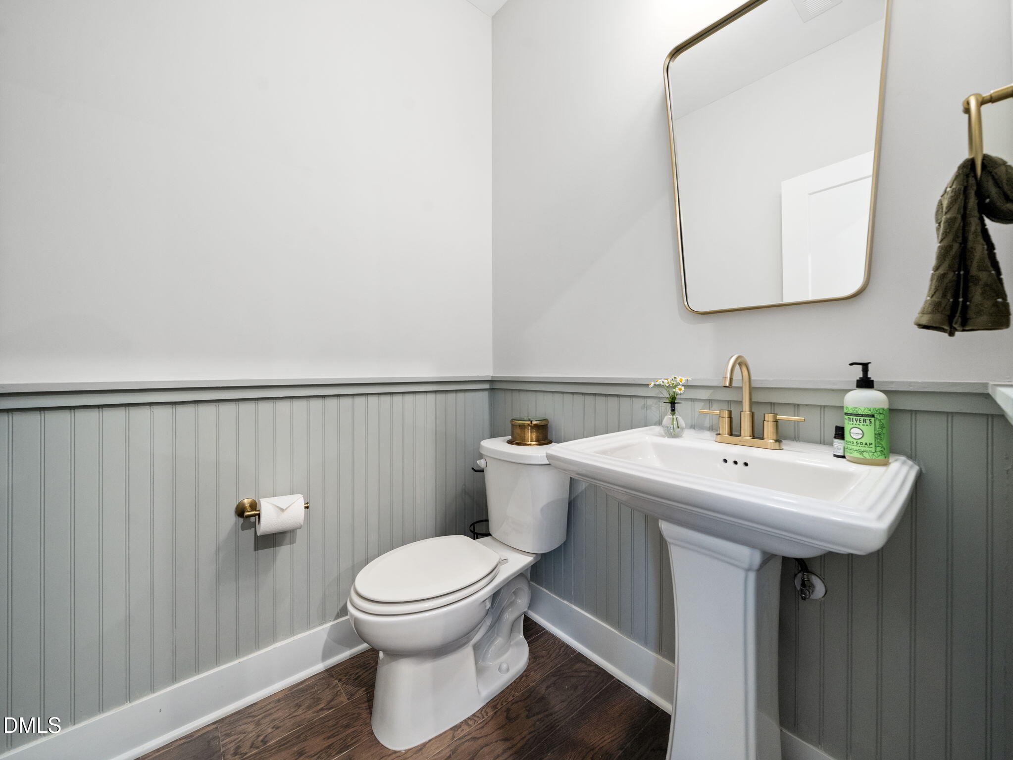 916 Waterside View Drive Raleigh, NC 27606 - Photo 13 of 22 11-web-or-mls-916 Waterside View-28