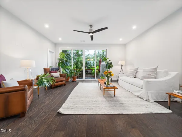 $515,000 | 916 Waterside View Drive, Raleigh, NC 27606