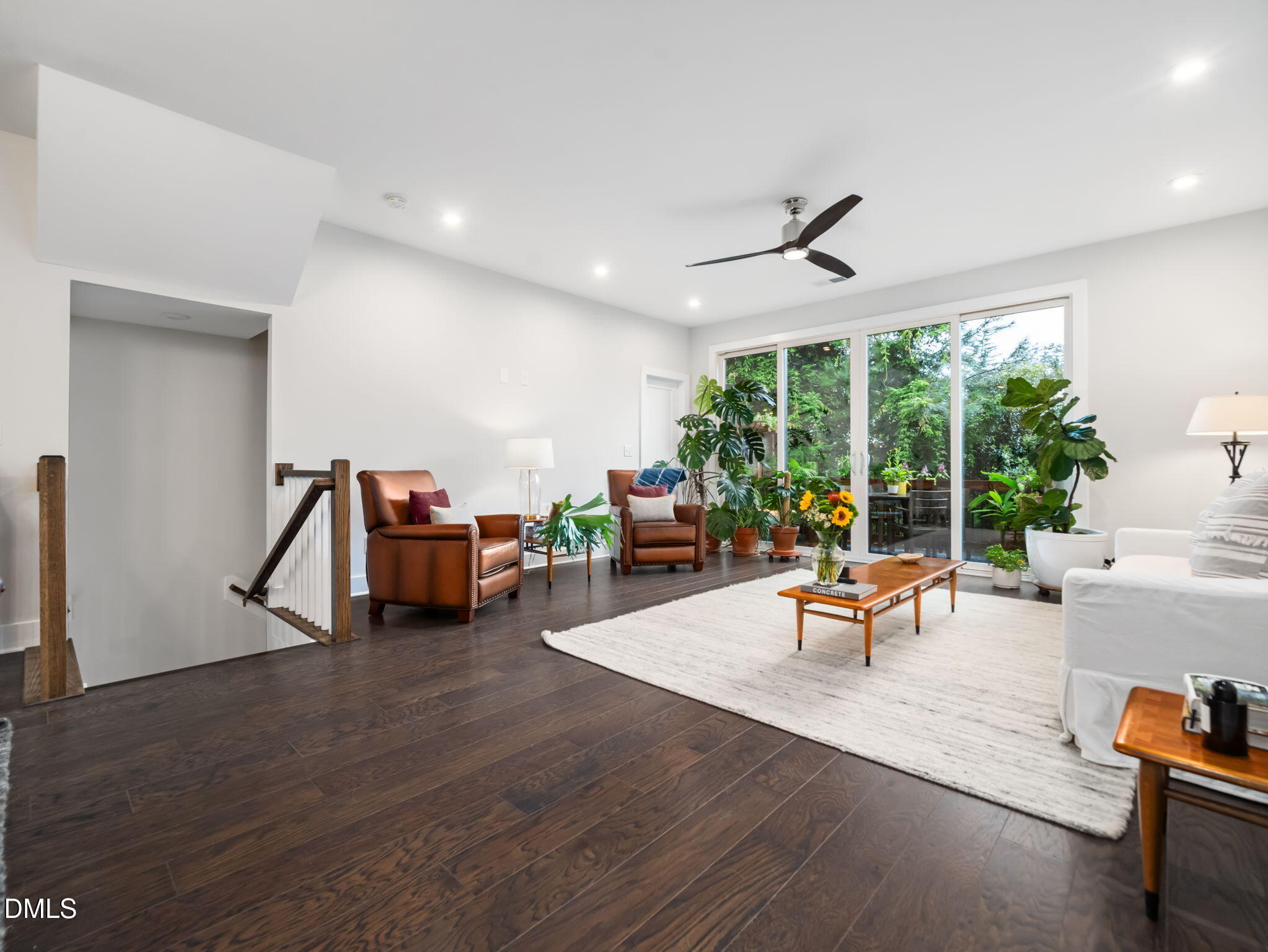 916 Waterside View Drive Raleigh, NC 27606 - Photo 4 of 22 3-web-or-mls-916 Waterside View-133