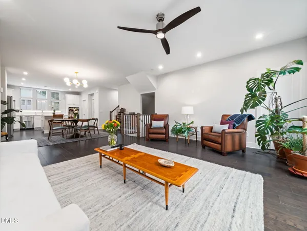$515,000 | 916 Waterside View Drive, Raleigh, NC 27606