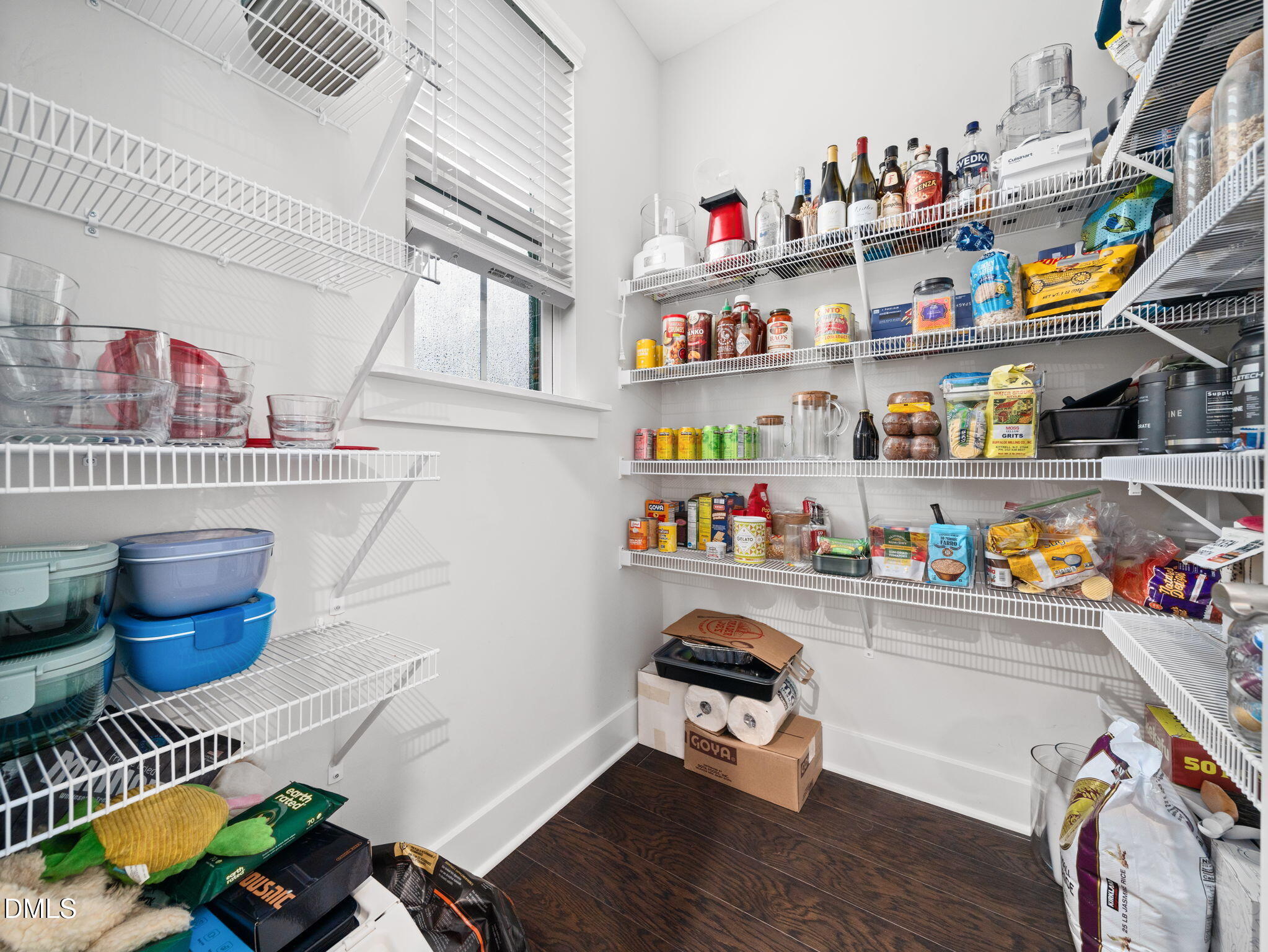 916 Waterside View Drive Raleigh, NC 27606 - Photo 10 of 22 10-web-or-mls-916 Waterside View-35