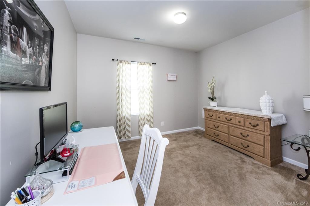 9923 Paper Tree Road Charlotte, NC 28227 - Photo 8 of 37 Gallery Image 8