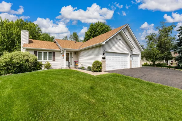 $420,000 | 15060 Greene Avenue North, Hugo, MN 55038