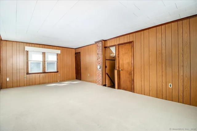 $269,900 | 47 Wacona Avenue, Waterbury, CT 06705