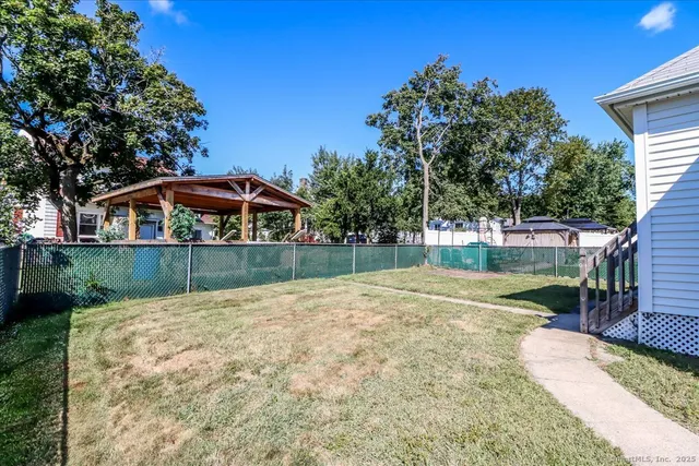 $269,900 | 47 Wacona Avenue, Waterbury, CT 06705