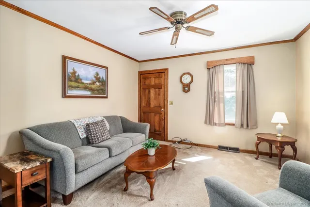 $269,900 | 47 Wacona Avenue, Waterbury, CT 06705