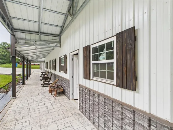 $1,300,000 | 3281-3293 Skyhaven Road, Randleman, NC 27317