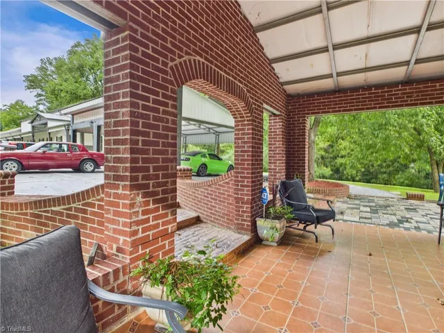 $1,300,000 | 3281-3293 Skyhaven Road, Randleman, NC 27317