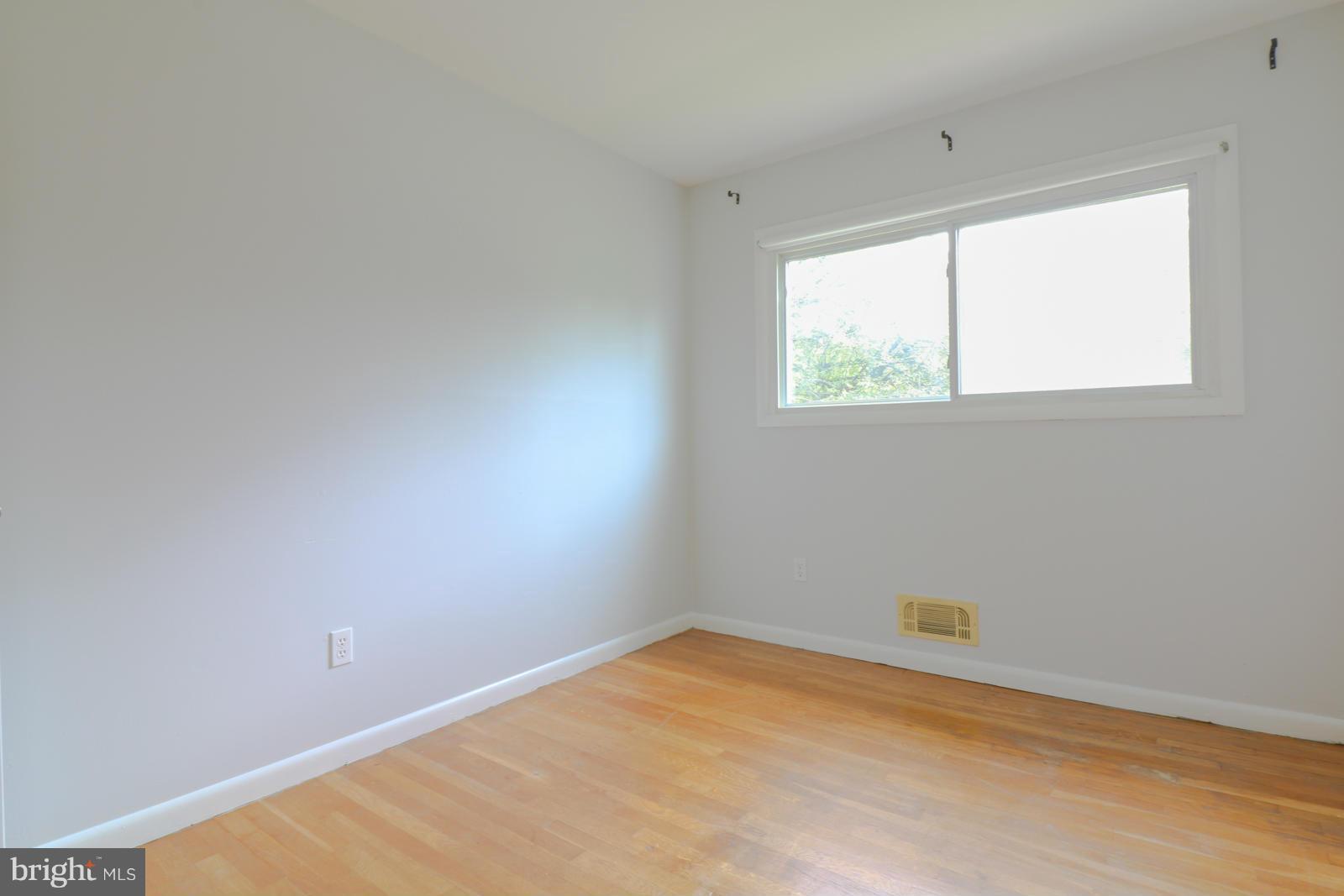 6510 Cipriano Road Lanham, MD 20706 - Photo 14 of 27 Bedroom