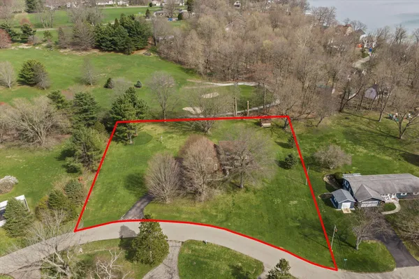 $459,000 | 22279 Loupee Drive, Cassopolis, MI 49031