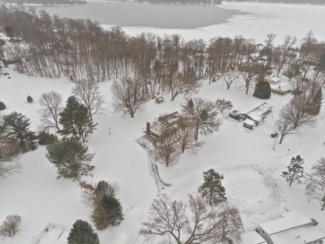 $469,000 | 22279 Loupee Drive, Cassopolis, MI 49031