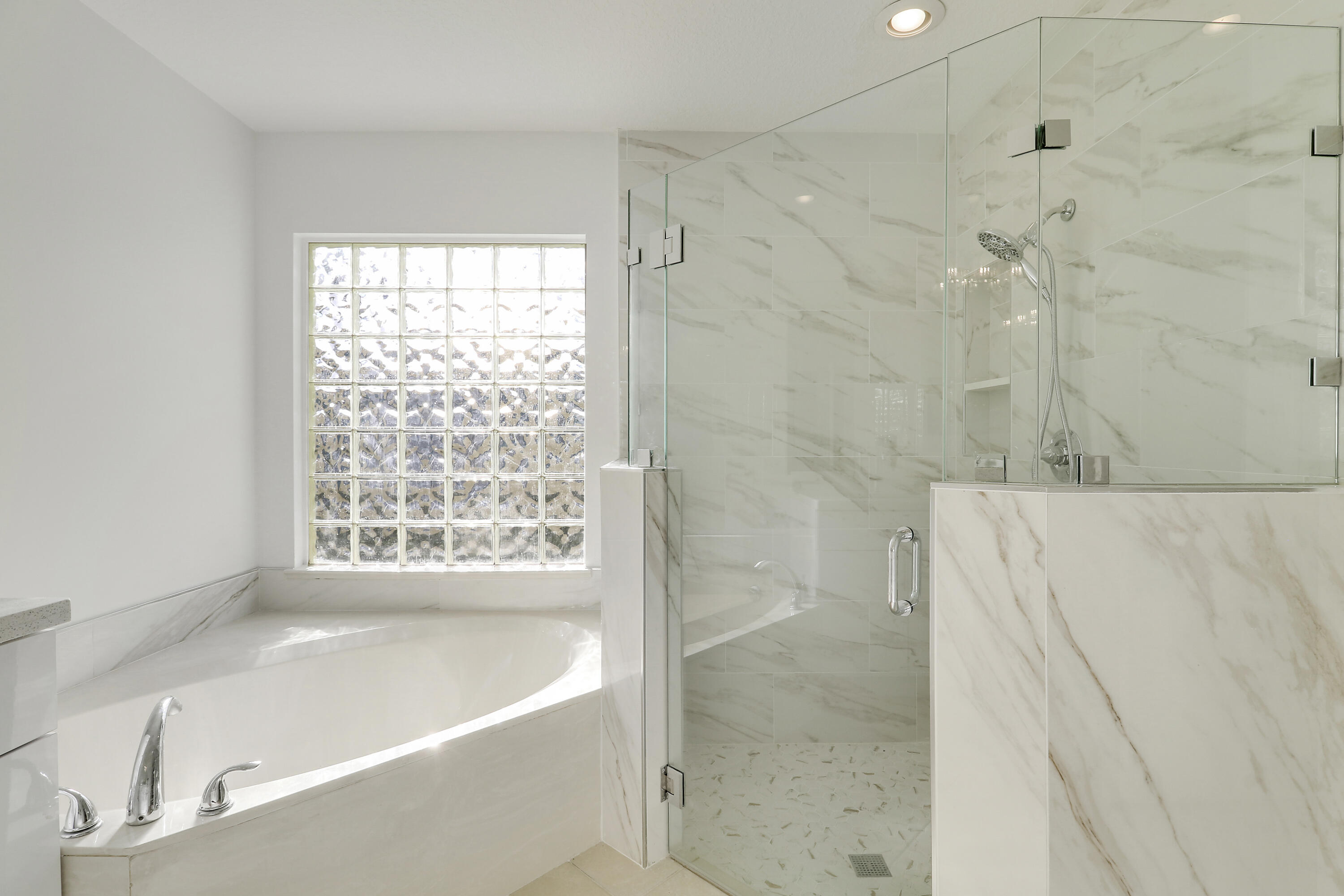 2429 Southwest Century Way Stuart, FL 34997 - Photo 26 of 47 House2-12