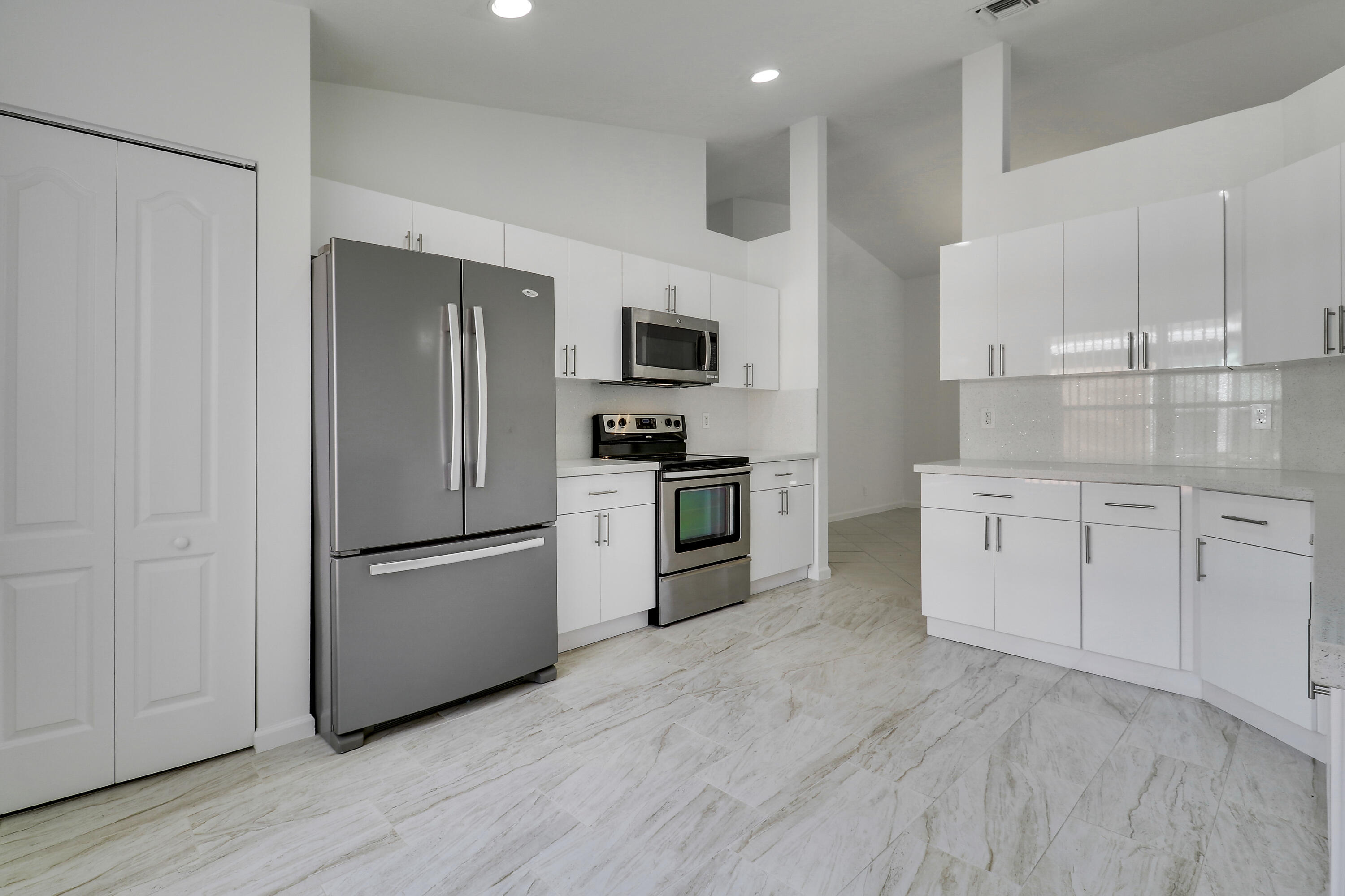 2429 Southwest Century Way Stuart, FL 34997 - Photo 29 of 47 House2-32